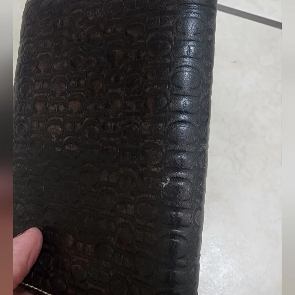 Carolina Herrera Black Embossed Wallet‎